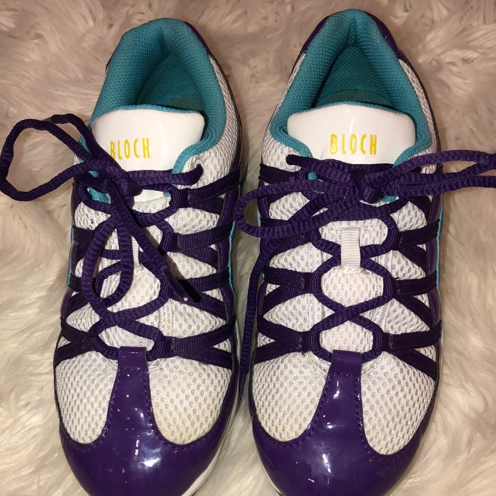 Women workout/dance shoes